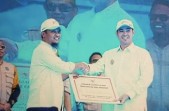 Inovasi Lingkungan: Gubernur Sulsel Kucurkan Rp15 Miliar untuk Pengolahan Sampah RDF Pangkep, Sampah Jadi Bahan Bakar!