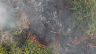Manggala Agni Masih Berjibaku Padamkan Karhutla di 10 Lokasi Riau