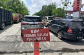 Ini Penjelasan Pertamina Patra Niaga Sumbagut Soal Penyebab Antrean BBM di Riau Mengular