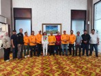 Pemerintah Provinsi Riau Menyambut Kedatangan Atlet Teqball Sumaya di Pekanbaru