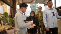 Temui Wapres Gibran, Bupati Siak Perjuangkan Hak DBH bagi Daerah Penghasil SDA