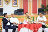 Pemprov dan DPRD Riau Gelar Hearing Bahas Perda hingga Keuangan Daerah.