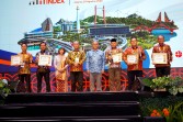 Plt Gubernur Riau SF Hariyanto Terima Penghargaan Indeks Keinsinyuran Daerah 2026