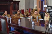 Bupati Rohil H. Bistamam Percepat Digitalisasi dan Penguatan Agen Perlinsos Melalui Rakor Daring