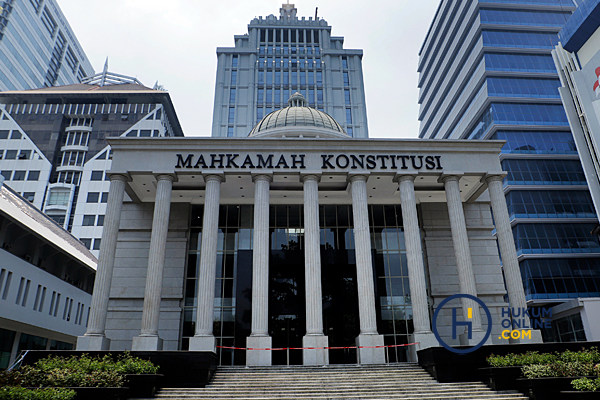 Bermula Dari Gugatan Ini, Alfedri Diprediksi tak Bisa Maju Lagi di Pilkada Siak