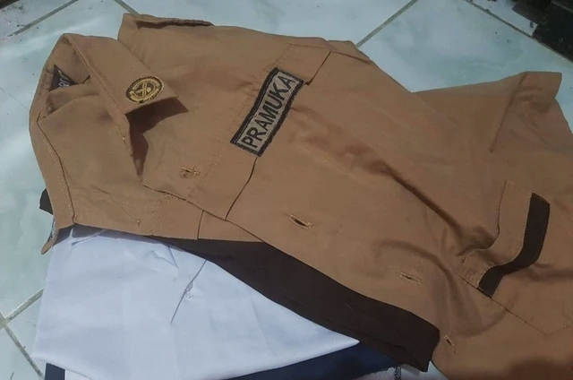 Mencuri Sawit Demi Seragam Sekolah Sang Anak