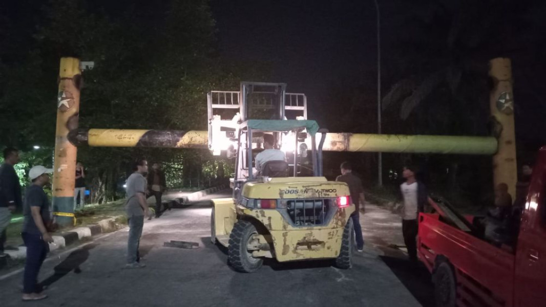 Portal Jembatan Leighton I yang Patah Kembali di Pasang Dinas PUPR