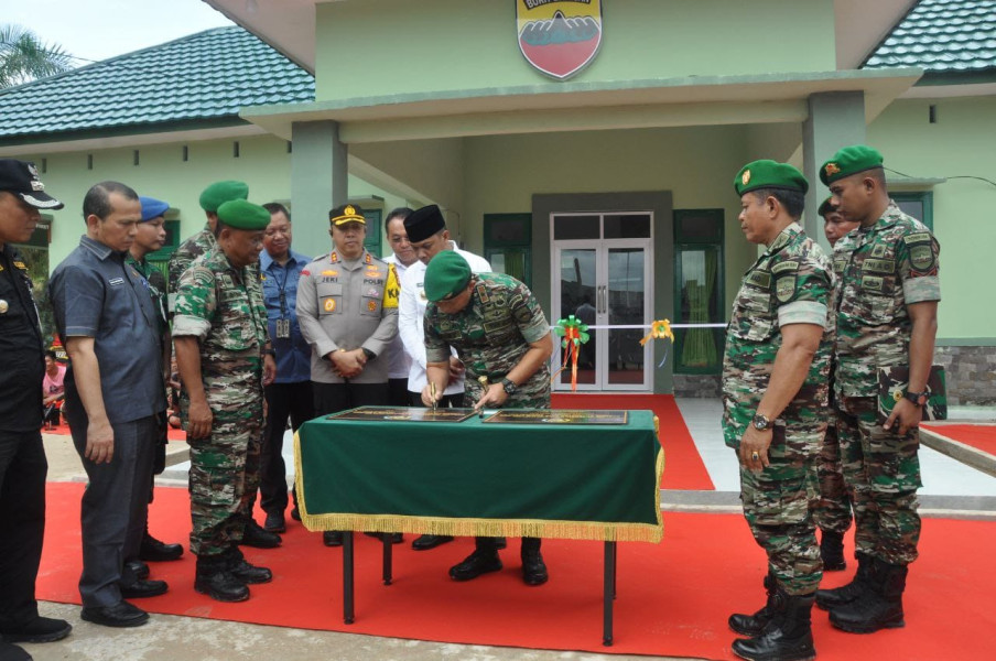 Danrem 031/Wira Bima Resmikan Koramil 07/TR dan Koramil 08/RB Kodim 0301/Pekanbaru