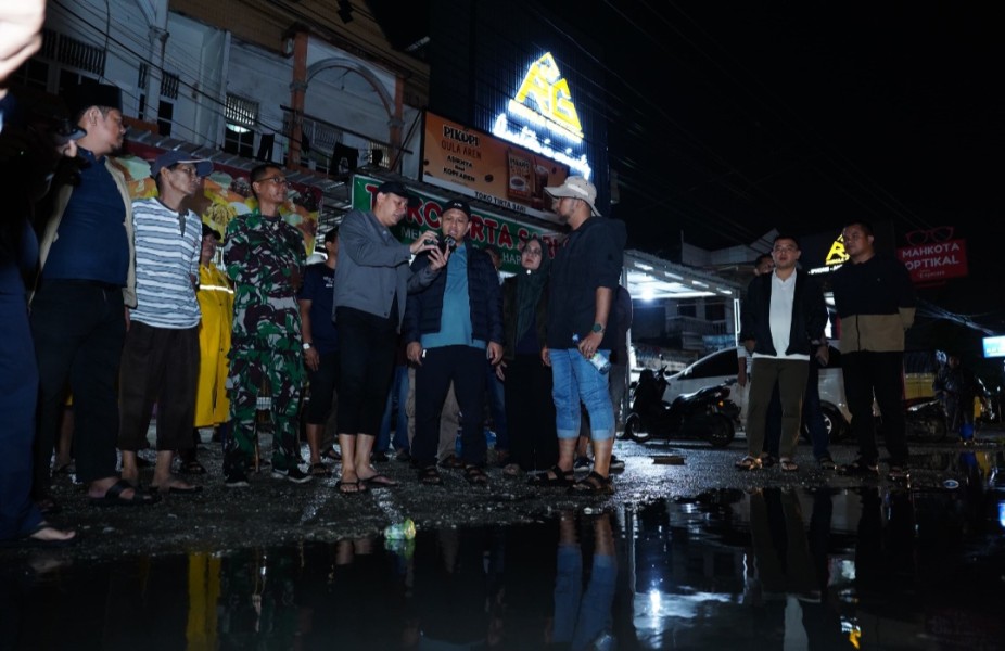 Wako Agung Pantau Langsung Beberapa Ruas Jalan Potensi Banjir
