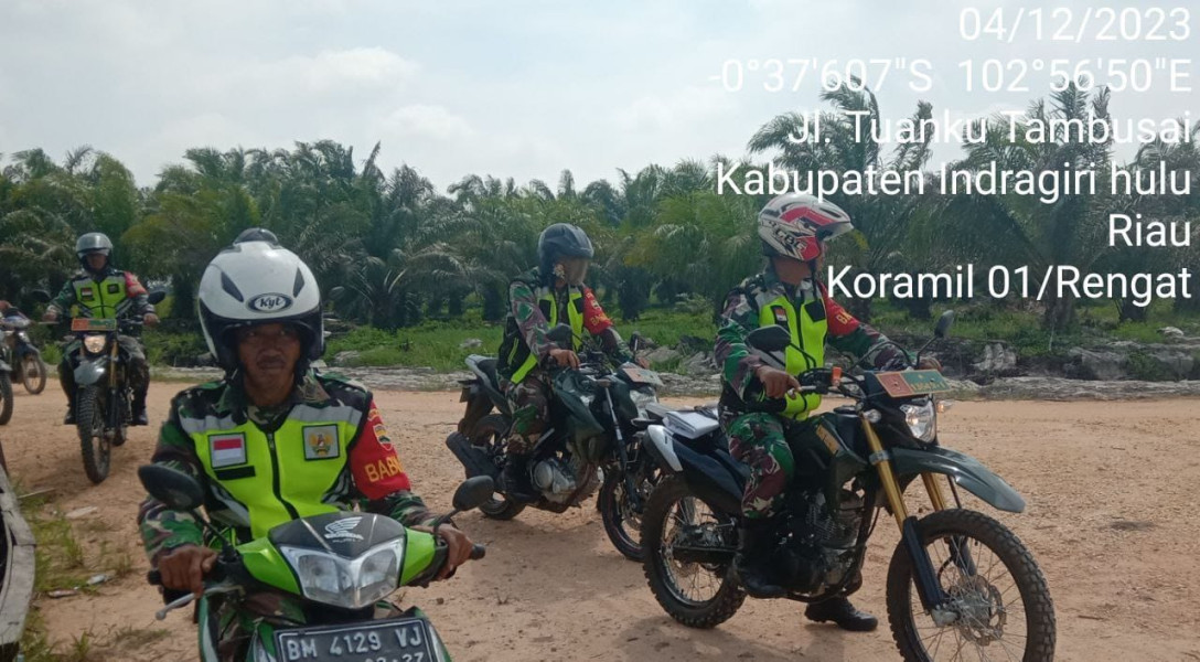 Anggota Koramil 01/Rengat Kodim 0302/Inhu Rutin Melaksanakan Patroli dan Sosialisasi Karhutla Kepada Masyarakat.