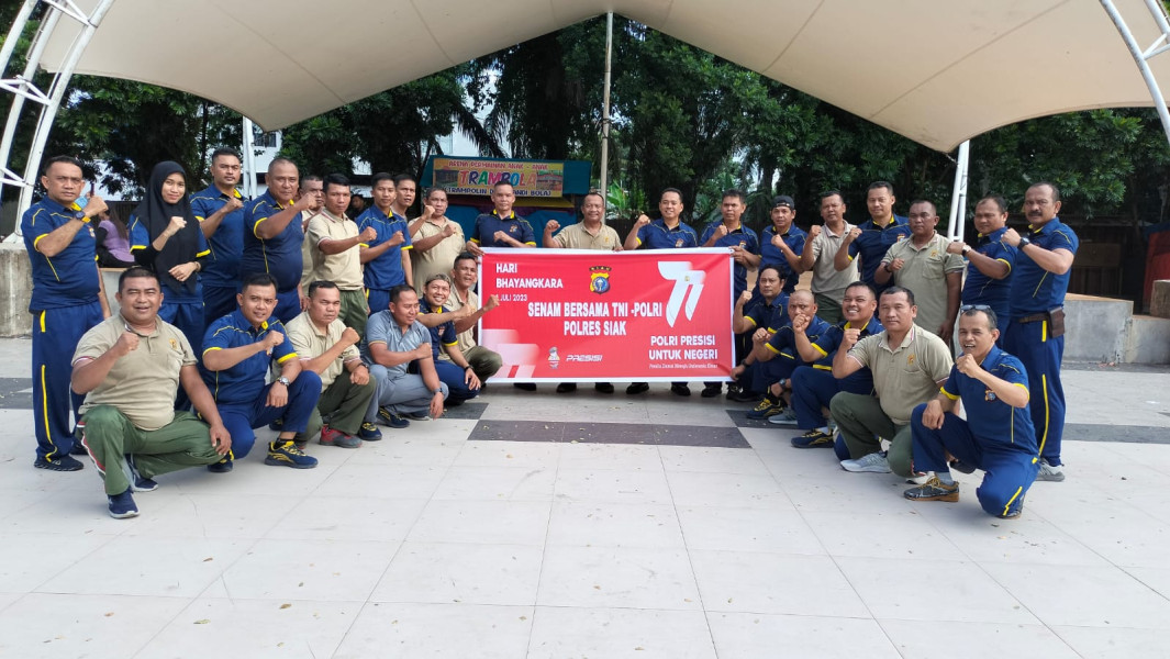 Semarak Hari Bhayangkara Ke-77, TNI-POLRI Gelar Olahraga Bersama