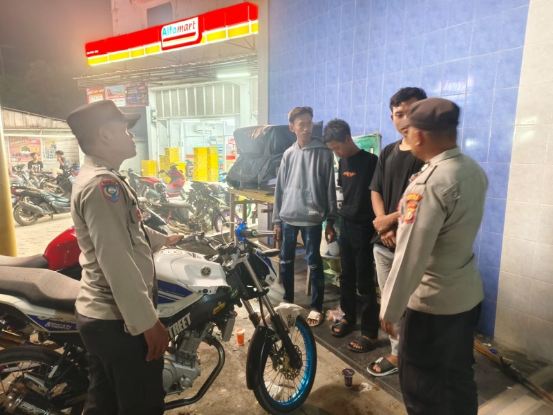 Polsek Pujud Gencarkan Patroli Malam, Cegah C3 dan Gangguan Kamtibmas