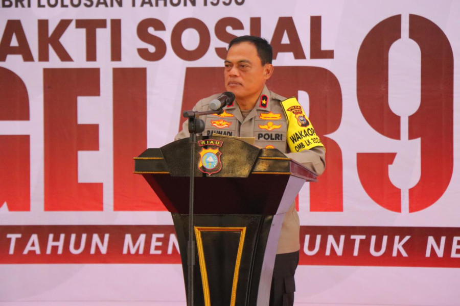 Peringati 33 Tahun Mengabdi untuk Negeri, Bapak Wakapolda Riau beserta Ibu dan Rombongan Gelar Bakti Sosial di Polres Rohil