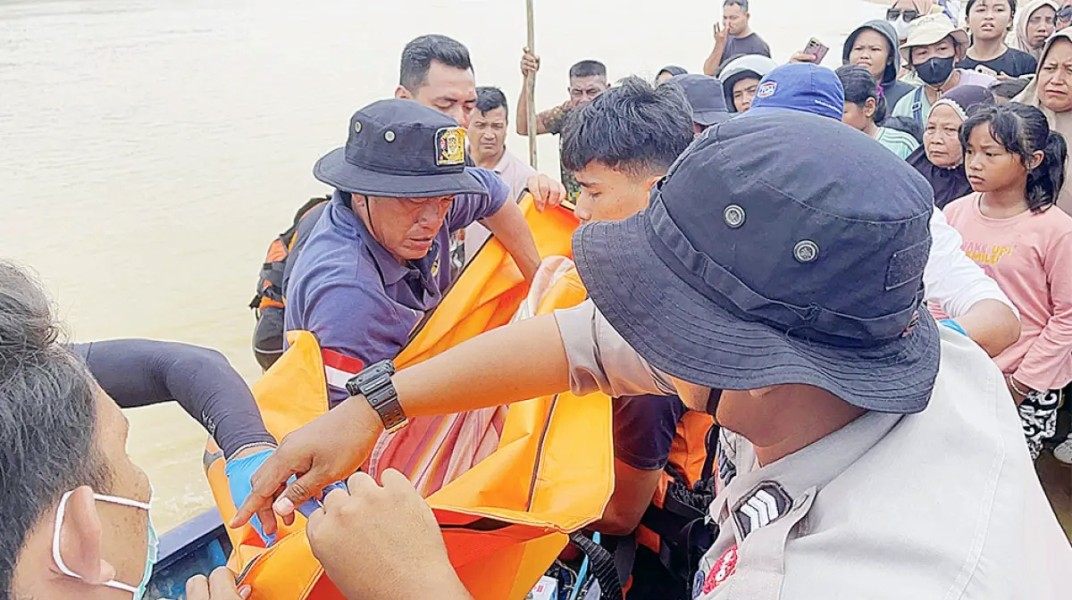 Kakak Beradik Tewas saat Mandi di Sungai