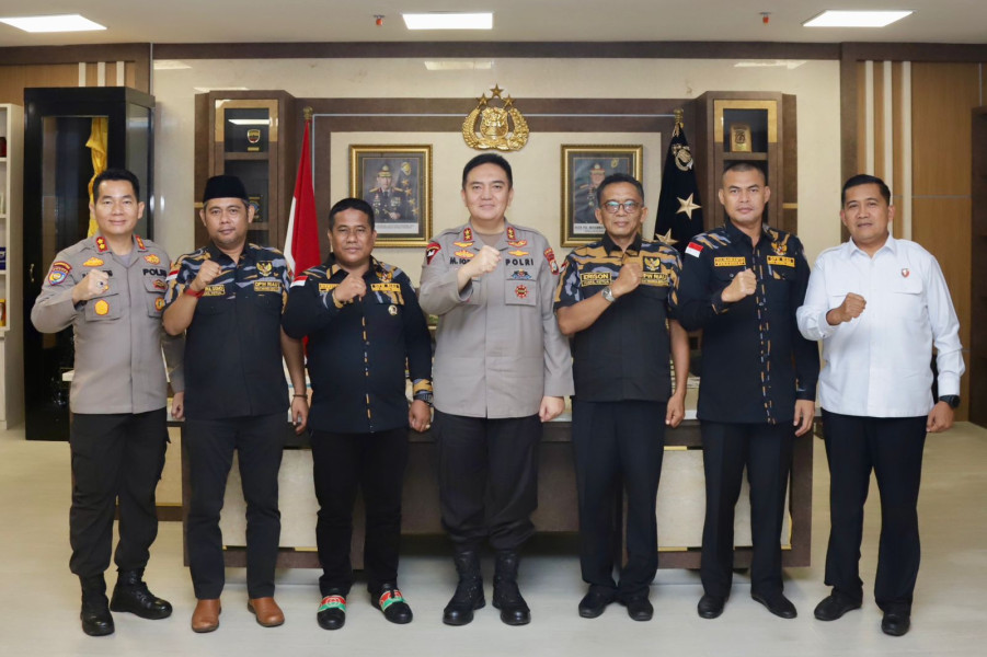 DPW Pekat IB Riau Audiensi Dengan Kapolda Riau