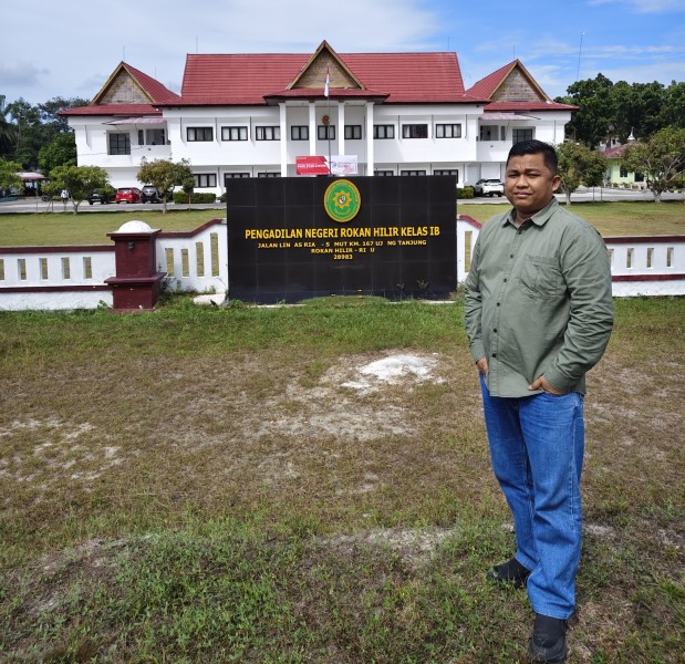 Muhajirin Siringo Ringo Sorot Transparansi Sewa Gedung Milik Pemkab Rohil ke Pihak Swasta