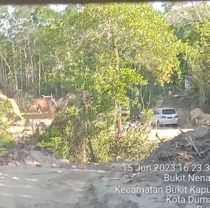 YRHW Duga Ada Kongkalikong Terkait Tambang Galian Tanah Urug Ilegal di Dumai