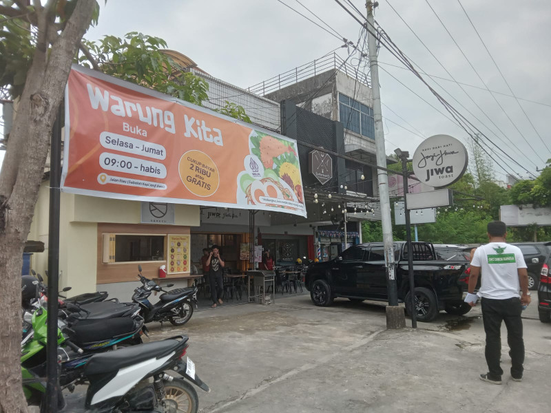 Makanan Vegetarian Lezat Cuma Rp 2000 di Warung Kita