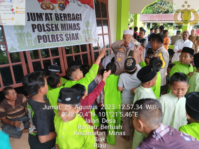 Polres Siak Kembali Melaksanakan Kegiatan Jumat Berbagi Polsek Minas - Polres Siak