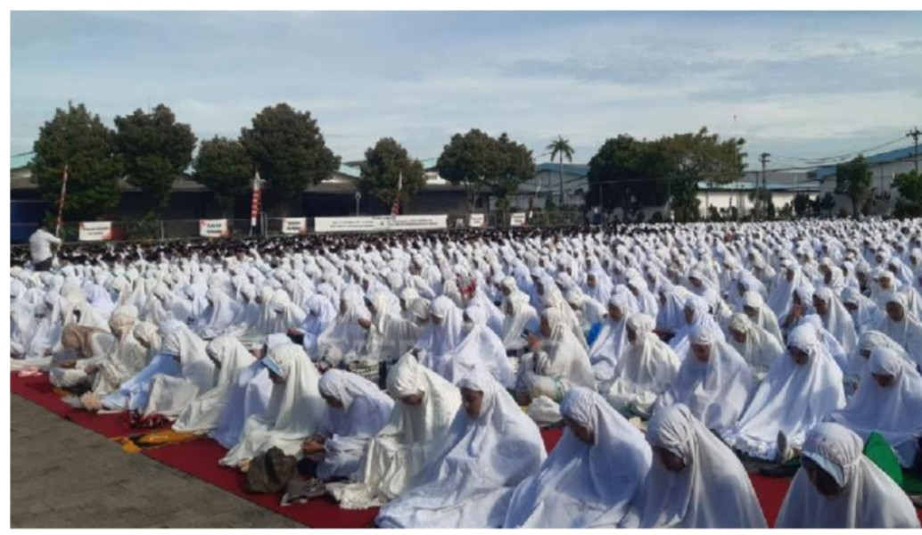 Ribuan Buruh Sritex Gelar Doa Istigasah sebelum Berangkat Demo ke Jakarta