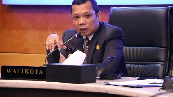 Mendagri Perpanjang Masa Jabatan Pj Walikota Pekanbaru Muflihun, Kampar diganti