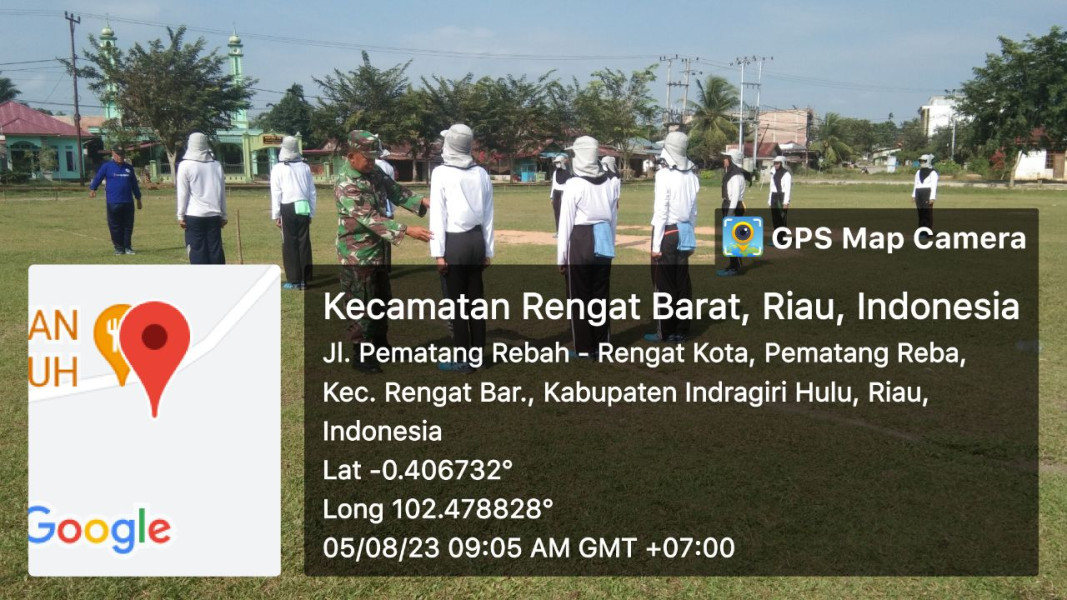 Jelang Hari Kemerdekaan Babinsa Koramil 01/Rengat Latih Paskibra Tingkat Kecamatan