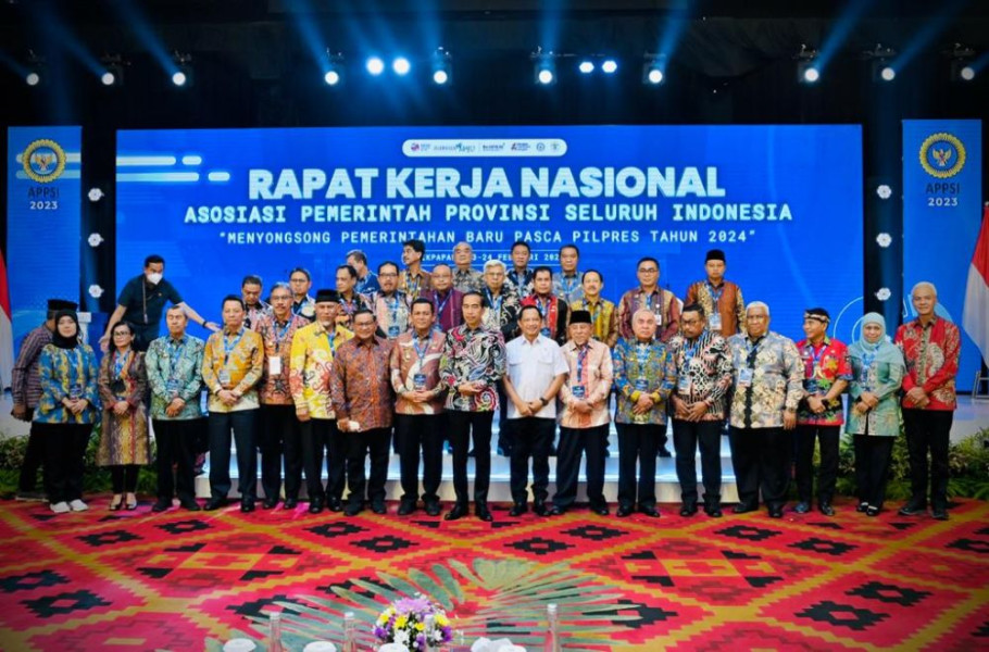 Bertemu Kepala Daerah se Indonesia, Jokowi Kembali Tegaskan Pentingnya Hilirisasi