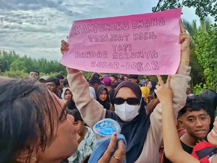 Aksi Massa Kembali Geruduk Mapolsek Panipahan, Desak APH Segera Menangkap Terduga Bandar.