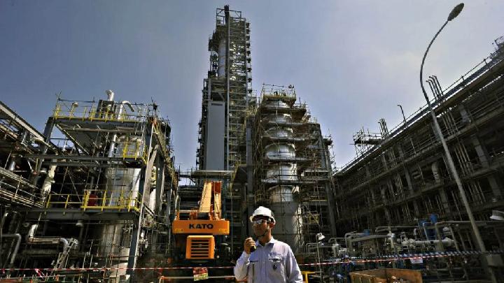 Chandra Asri Minta Kepastian Hukum Seiring Ada Gangguan Ormas di Sektor Industri