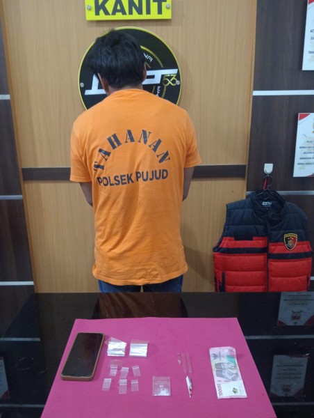 Dipimpin Kapolsek AKP Boy Setiawan, Polsek Pujud Bongkar Peredaran Sabu di Tangga Batu.