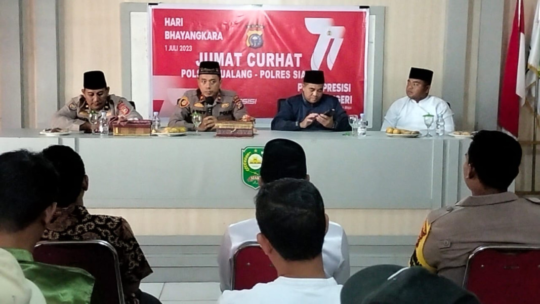 Menyambut Hari Bhayangkara ke -77 Tahun 2023, Polsek Tualang Menggelar Jumat Curhat