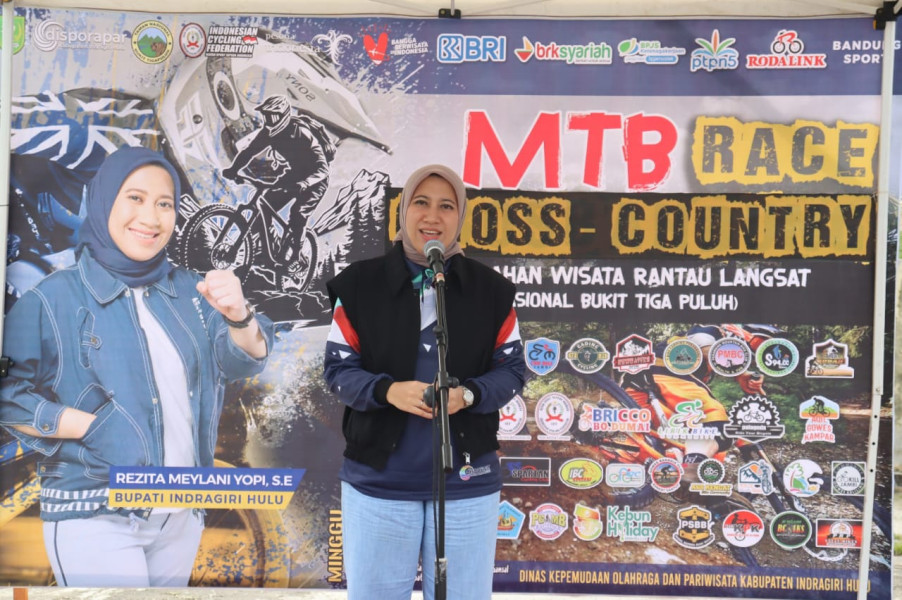 Bupati Buka dan Lepas MTB Rece Cross Country 2023 Barang Gangsal