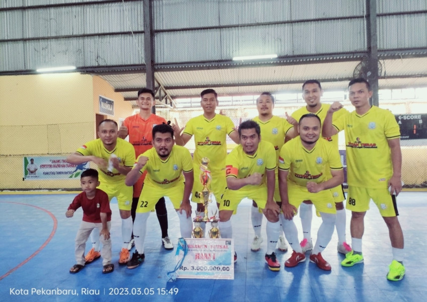 Law Office Titian Teras Adakan Turnamen Futsal Antar Kantor Hukum Se Pekanbaru