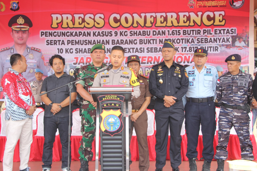 Press Conference Pengungkapan Tindak Pidana Narkotika dan Pemusnahan Barang Bukti