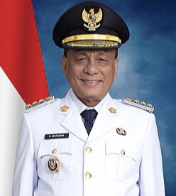 Bupati Rohil Diduga Tak Pernah Tamat Sekolah, Muhajirin: Akan kita Telusuri