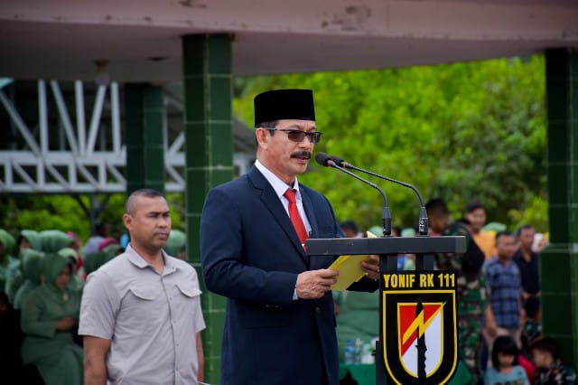 Pj Bupati Aceh Tamiang Lepas Prajurit Infanteri RK 111/KB, Dalam Satgas Pamtas RI-PNG