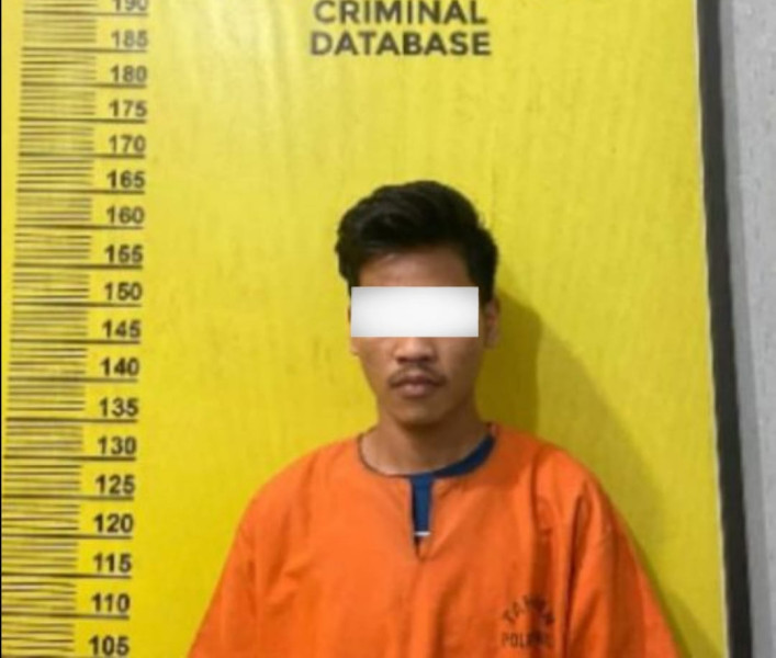 Selidiki Informasi Sering Salah Gunakan Sabu di Lapangan C Tanjung Medan, 4 Pria Bermain Gitar Ditangkap Sat Res Narkoba Polres Rohil