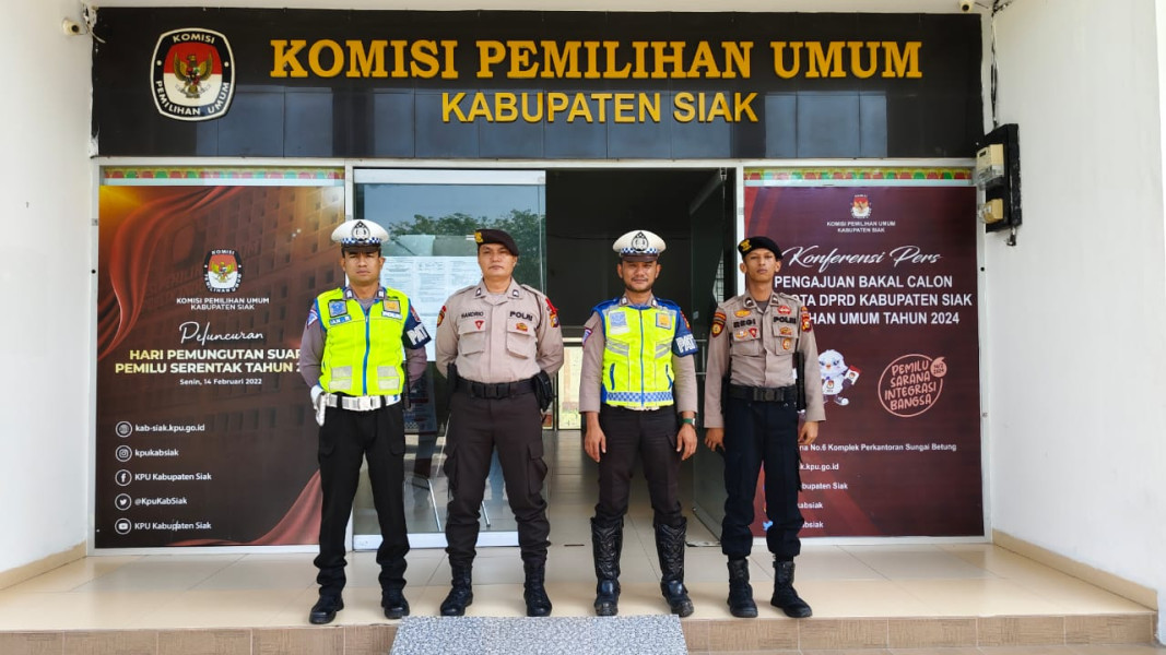 Polres Siak Lakukan Patroli Rutin Ke Kantor KPU Kabupaten Siak