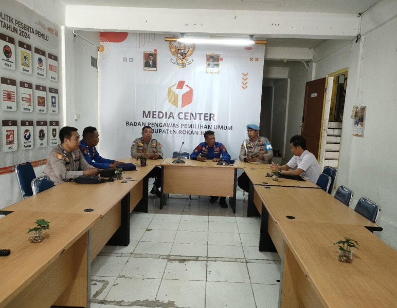 Intensif Amankan Bawaslu Kabupaten, Kapolres Rohil: Situasi Kamtibmas Kondusif