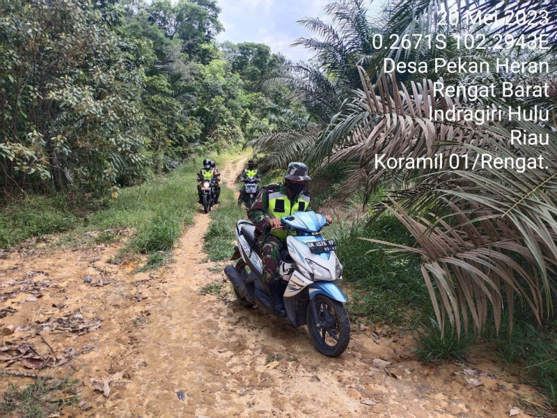Bahaya Karhutla, Koramil01/Rengat Kodim 0302/Inhu Turun Brrsosialisasi dan Patroli