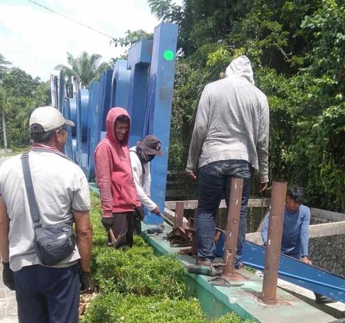 Pemko Bongkar Landmark Pekanbaru Kota Madani, Kembali ke Kota Bertuah