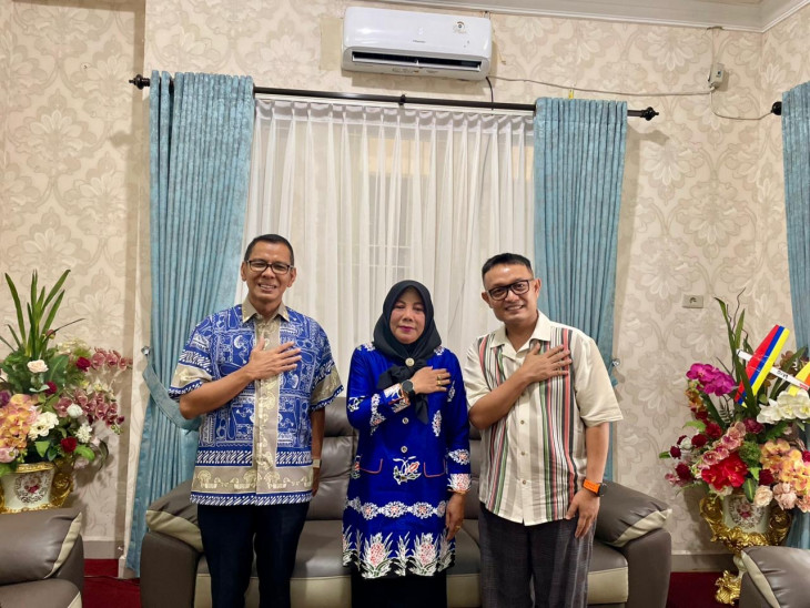 Ketua Dekranasda Kampar Dorong Batik Kampar Tembus Pasar Nasional dan Internasional