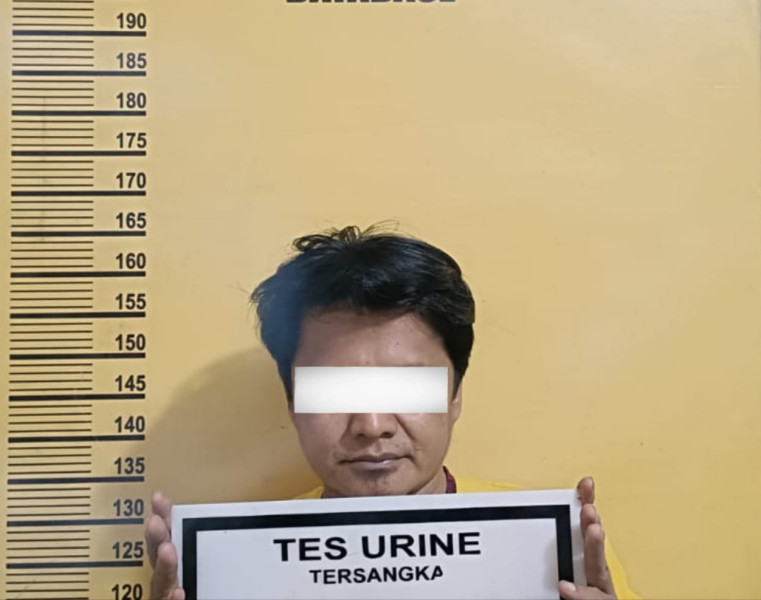 Tidak Berkutik, Oknum Wartawan Pencinta Sabu Diringkus Polsek Bangko di Rumahnya