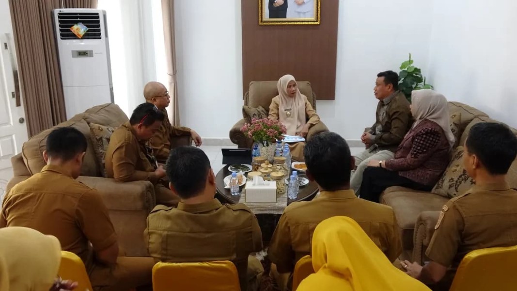 Sambut Wabup Tanjabbar, Plh Bupati Inhil Bahas Strategi Bersama Turunkan Stunting