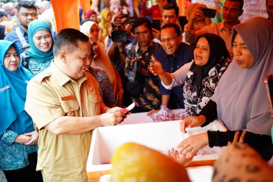 Gencarkan Pasar Murah, Plt Gubri SF Hariyanto Targetkan Stabilitas Harga dan Tekan Inflasi Riau