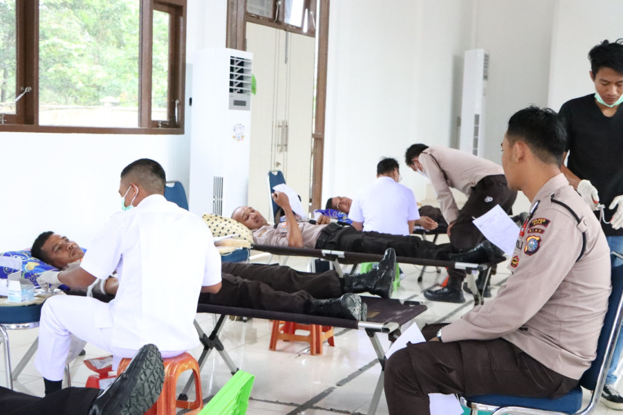 Polres Siak Gelar Bhakti Kesehatan Donor Darah Dalam Rangka HUT Humas Polri Ke-72