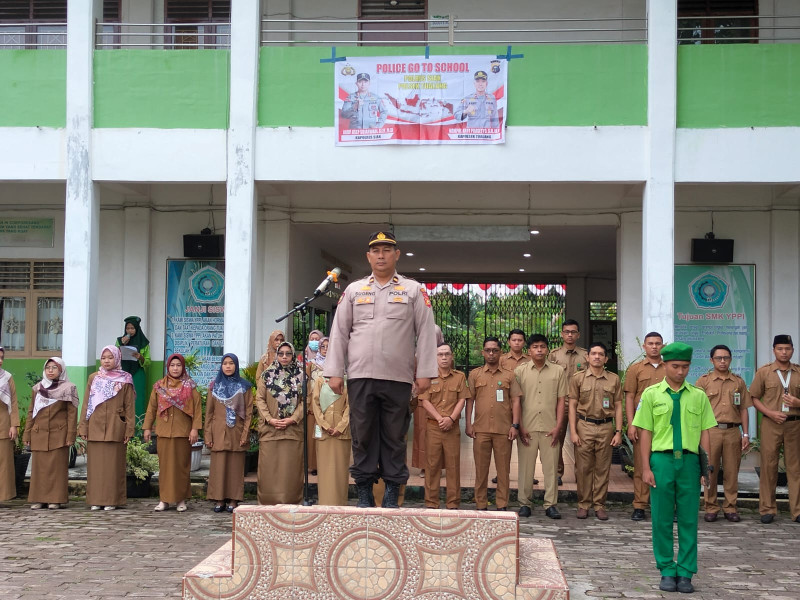Berikan Pemahaman Tentang Cegah Kenakalan Remaja Saat Pelaksanaan Police Goes to School