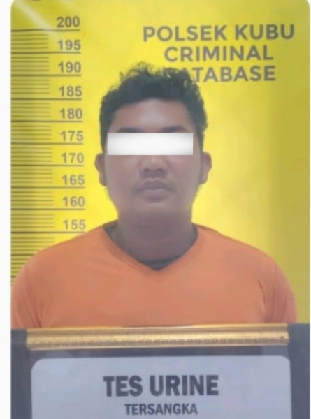 Quick Response Polsek Kubu, Pria Ini Digerebek di Rumahnya di Teluk Nilap dan Temukan 6 Bungkus BB Sabu