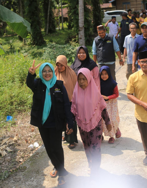 Dr.Afni Diserang Tim Incumbent, Pengamat: Tanda Panik Melawan Kuda Hitam