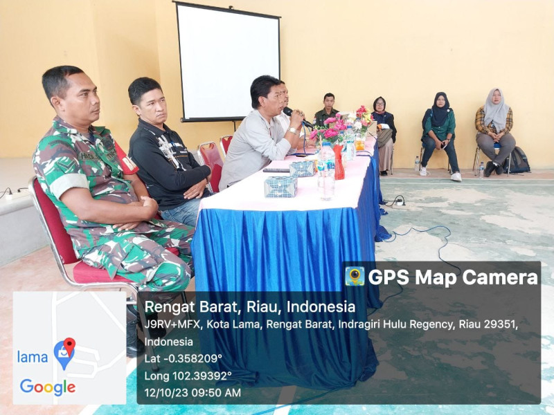 Babinsa Koramil 01/Rengat Berikan Pendampingan Penyuluhan Cara Pengembangbiakan Ternak Kambing